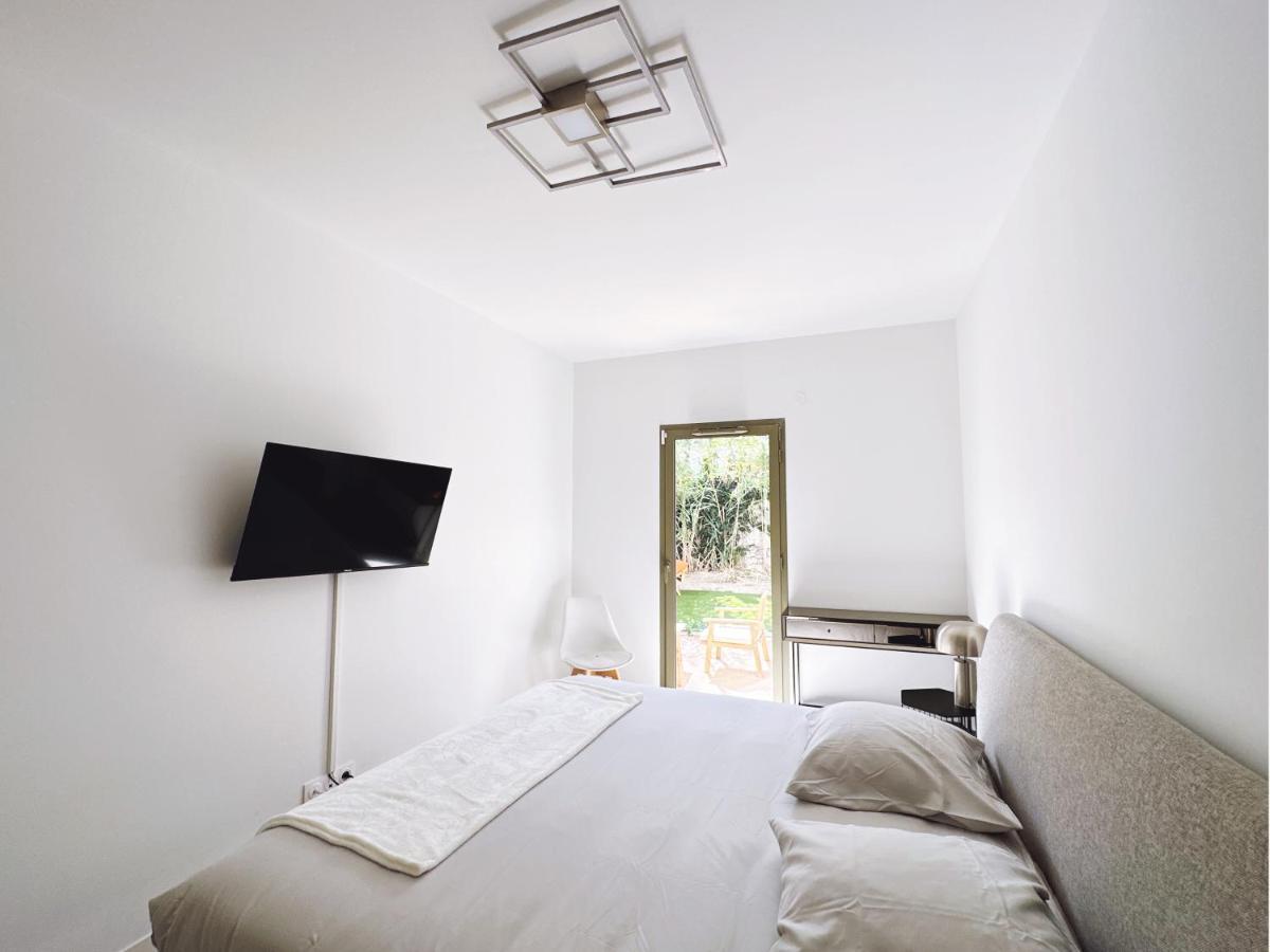 Moderne Tout Equipe. Apartment *